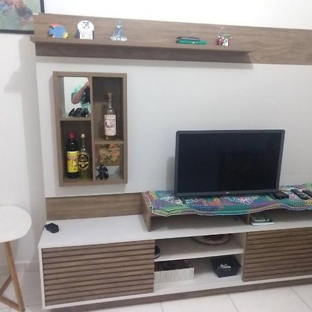 Casa Em Itanhaem Com 2 Quartos Garagem P 2 Carros, Churrasqueira, Piscina 200 M Da Praia Extérieur photo